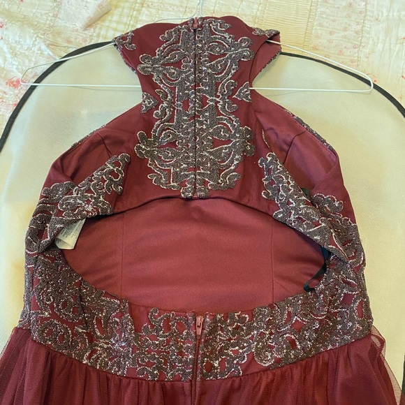 David’s Bridal Halter Top Bridesmaid Dress with Beading Details - Picture 6 of 6